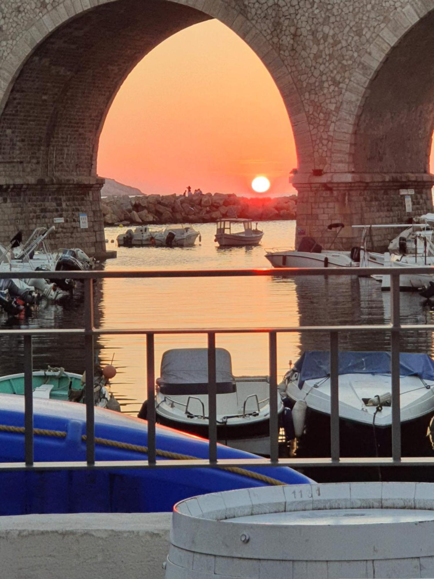 "La Baigneuse" Vallon Des Auffes マルセイユ エクステリア 写真